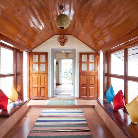 Sardar Bahadur'S Heritage Bungalow Estate Stay Napoklu Extérieur photo