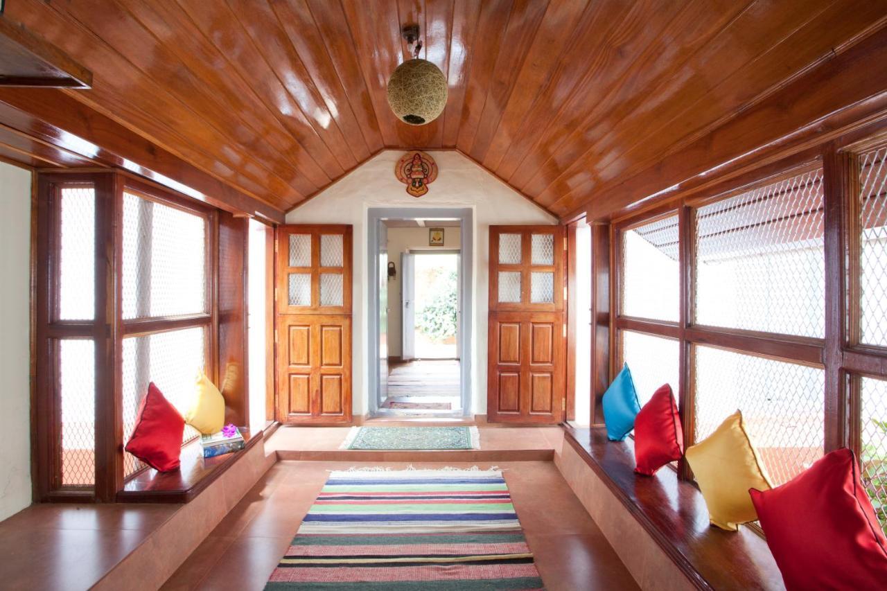 Sardar Bahadur'S Heritage Bungalow Estate Stay Napoklu Extérieur photo