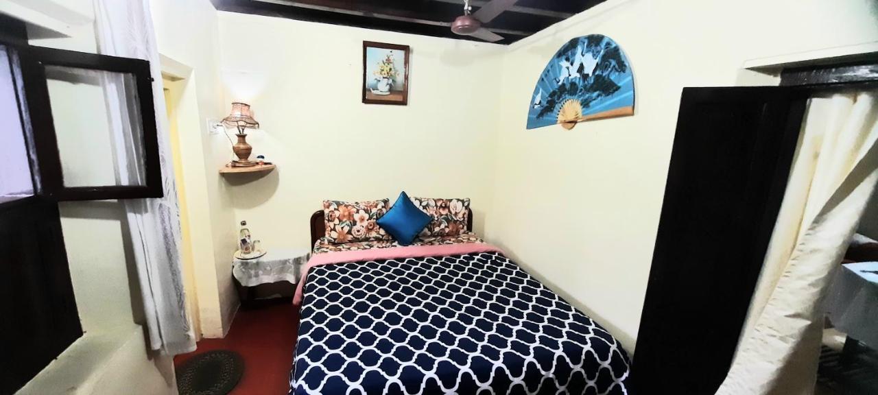 Sardar Bahadur'S Heritage Bungalow Estate Stay Napoklu Extérieur photo